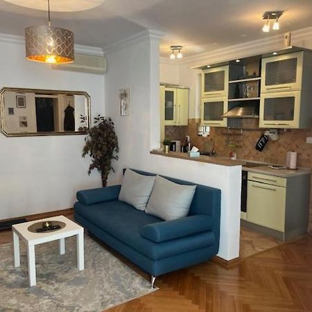 Apartment Carpe diem in Belgrad Exterior foto