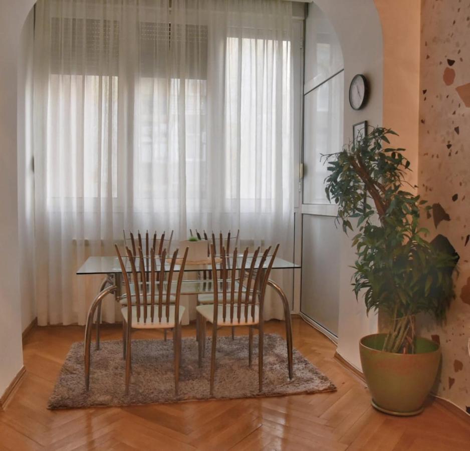 Apartment Carpe diem in Belgrad Exterior foto